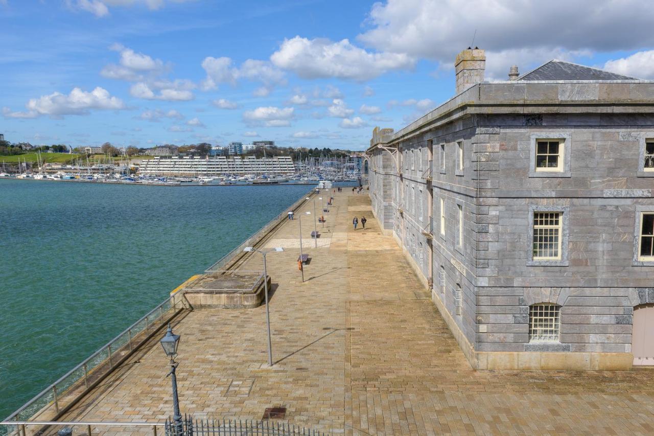 The Seafarer Apartment Plymouth Exterior photo
